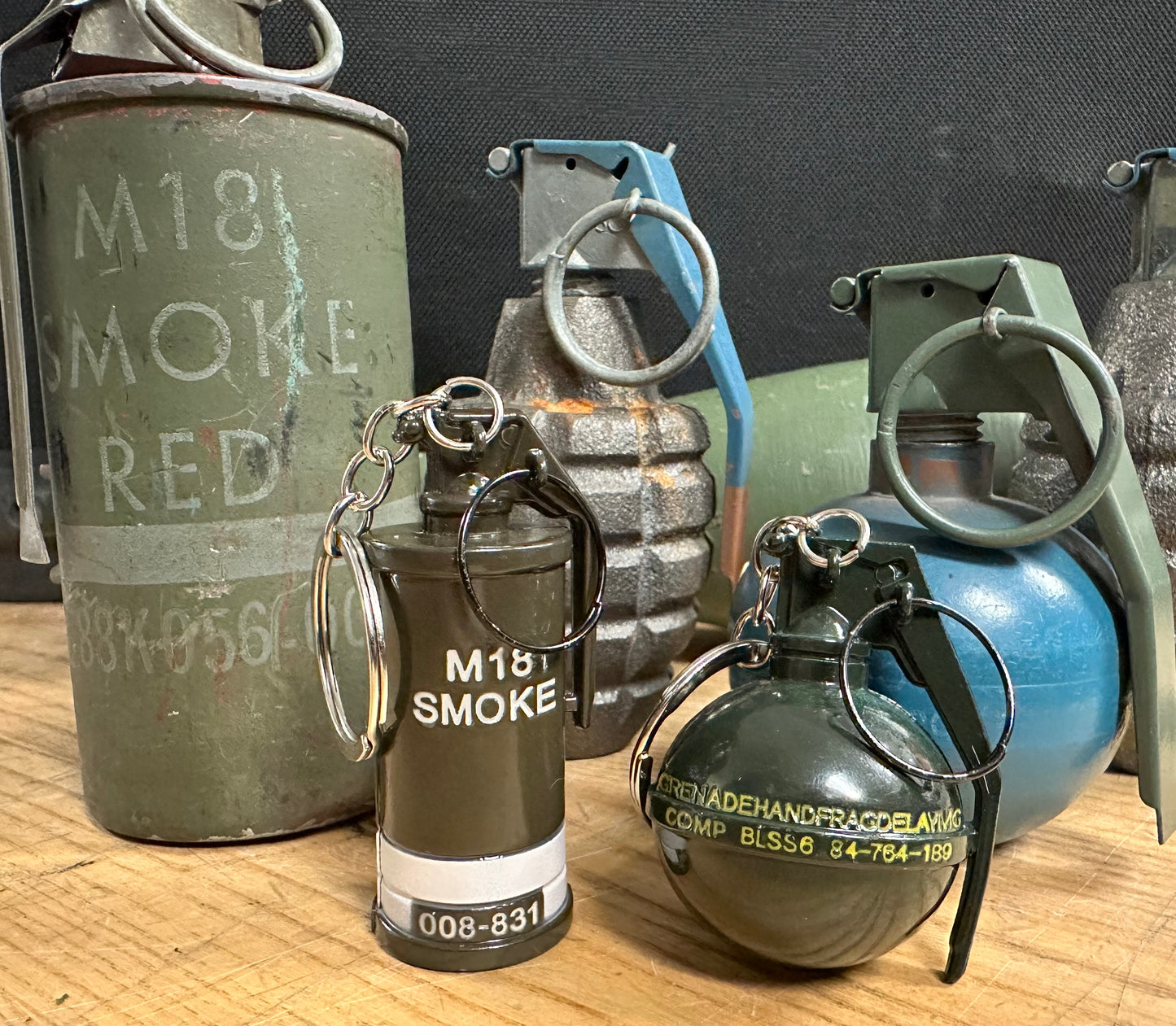 Mini Frag Grenade Keychain – Tactical, Durable & Compact!